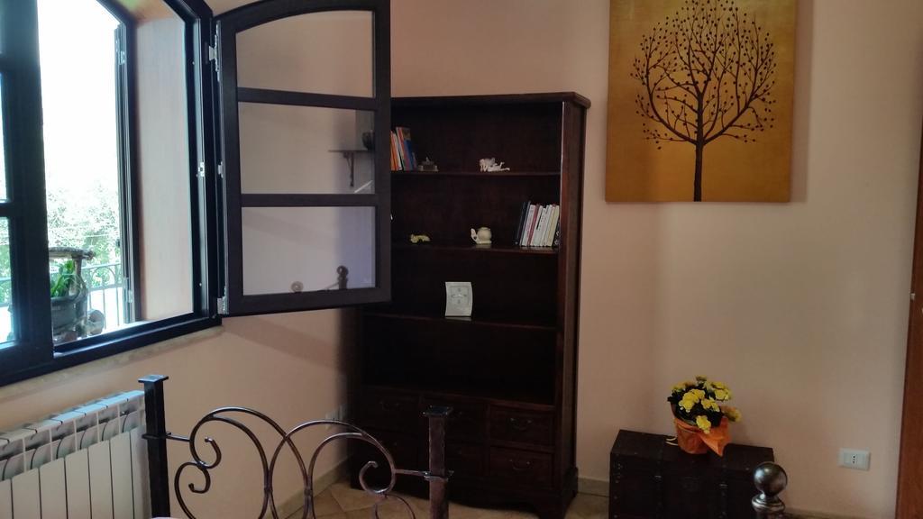 Casa Vacanze A Rava Francavilla di Sicilia Pokój zdjęcie